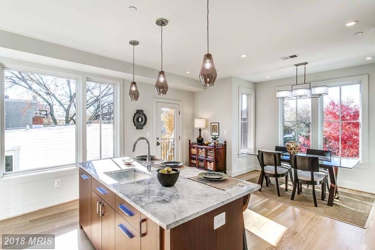 veris condos for sale